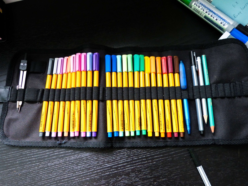 choice, side by side, indoors, collection, large group of objects, 4K, still life, order, desk, pencil case, writing instrument, close-up, education, table