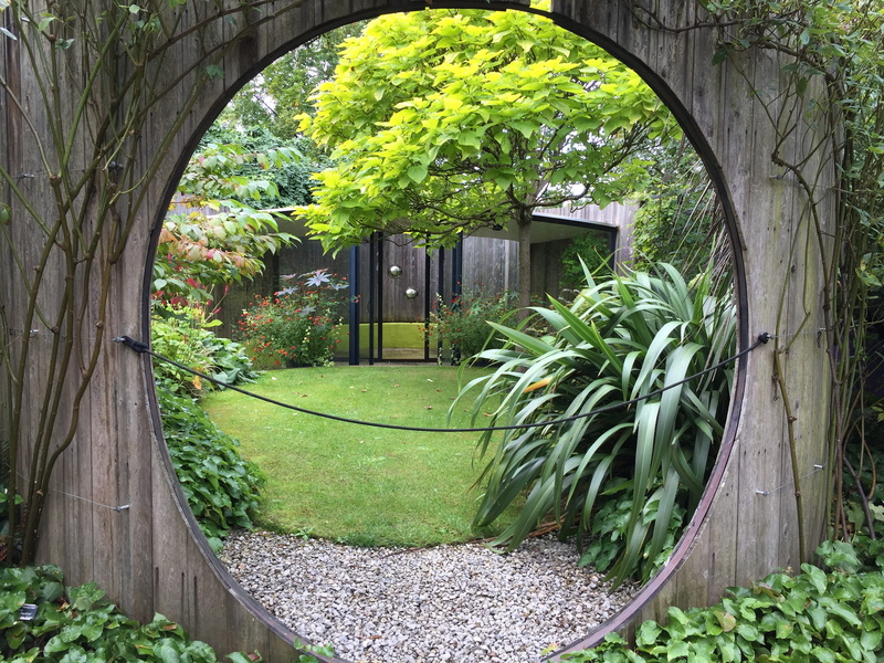 bush, Gardens, footpath, plant, outdoor, garden, ornamental Garden, built structure, garden path, architecture, formal Garden, day, arch, front or back yard