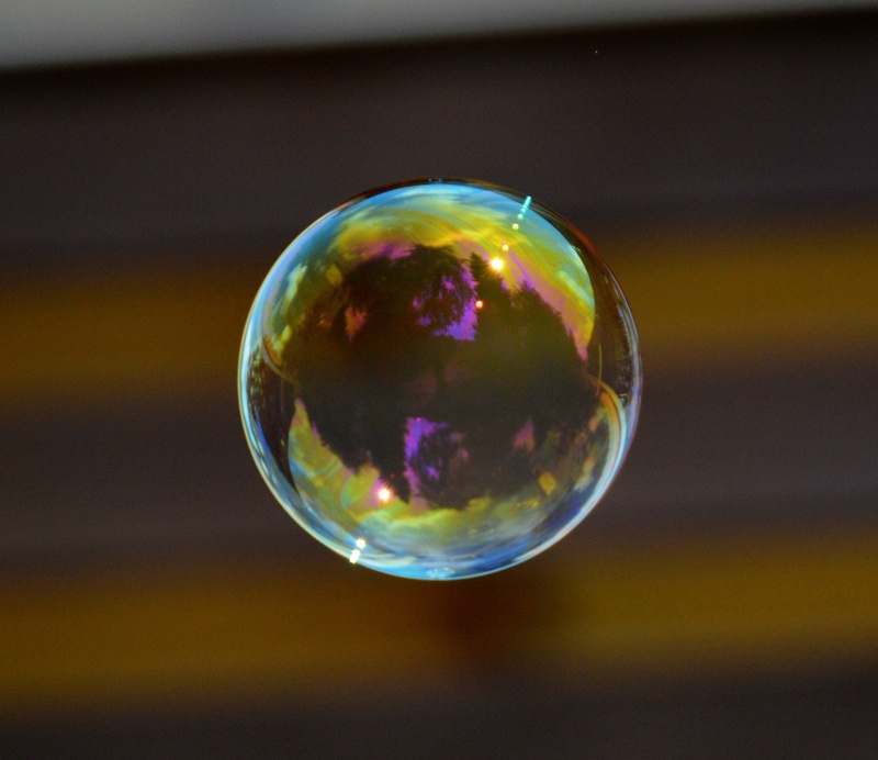 geometric shape, 1080P, soap sud, ball, shiny, purity, reflection, lightweight, no people, nature, make soap bubbles, outdoors, circle, close-up, focus on foreground
