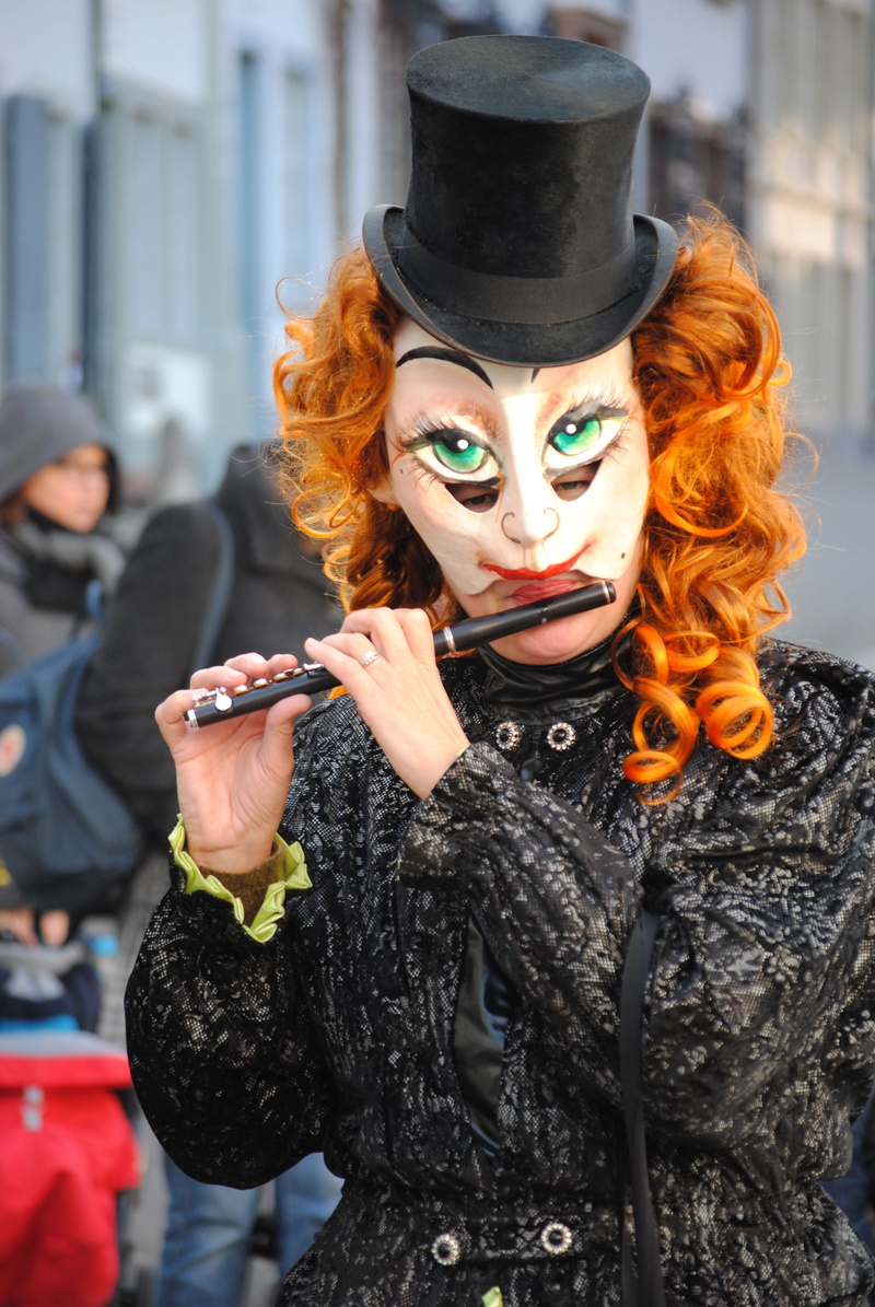 black color, adult, hair, looking at camera, front view, fashion, leisure activity, waist up, single mask, young adult, hat, real people, basler fasnacht