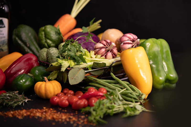 pepper, market, large group of objects, lentil, plant, wellbeing, bell pepper, root vegetable, food and drink, black background, freshness, egg, roast