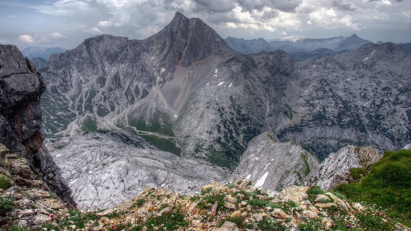 nature and landscapes, clouds, mountainscape, valley, rocks, mountains, hdr, barren, fantastic, 1080P