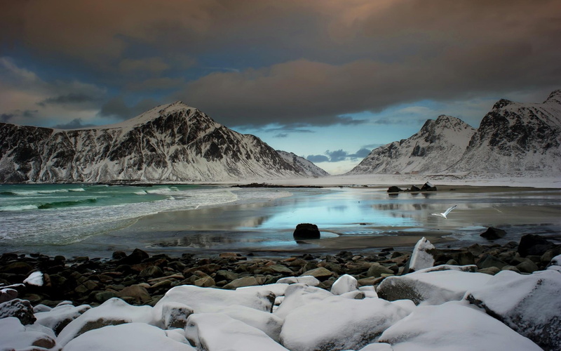 brown, mountainscape, nature and landscapes, white, capped, snow, mountains, frozen, picture, clouds, 1080P, winter, lakes