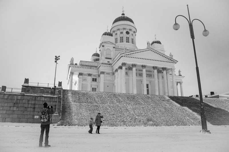 nature, adult, european, vintage, lifestyle, the past, government, built structure, tourist, real people, man, helsinki cathedral, tuomiokirkko, people