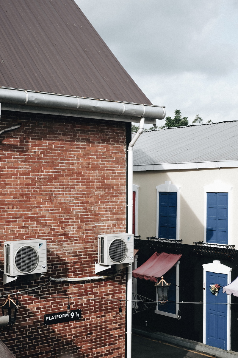 4K, brick, afternoon, house, roof, wooden, residential district, perspective, daydream, white, industry, brick wall, window, wall, daydreaming, cloud - sky