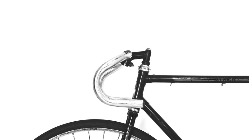cycling, isolated, nature, clear sky, 1080P, sky, handle, bike handle, outdoors, gray, no people, old, black, day, technology, old-fashioned, sport, road