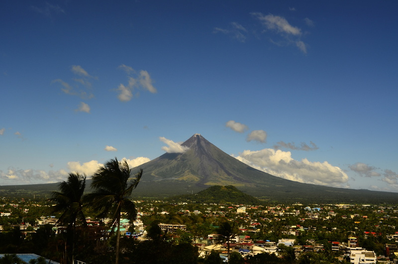 scenics, nature, mountain peak, snowcapped mountain, landscapes, Mountain, built structure, architecture, volcanic crater, rising above, city, plant, mt Fuji