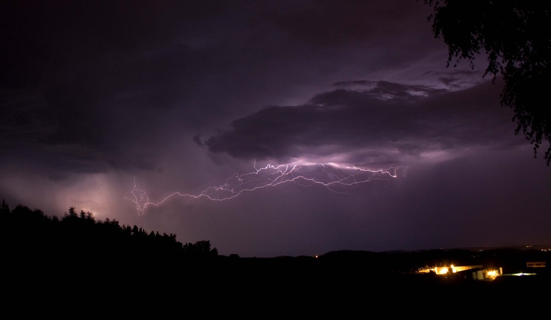 strike, clouds, purple, beauty in nature, dramatic sky, emotive, cloud - sky, summer, thunder, thunderstorm, sky, power in nature, illuminated, lightning