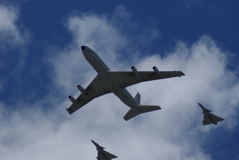 aircraft, journey, flying, shooting guard, blue, air vehicle, airplane, public transportation, motion, outdoors, sky, nature, low angle view, travel, day