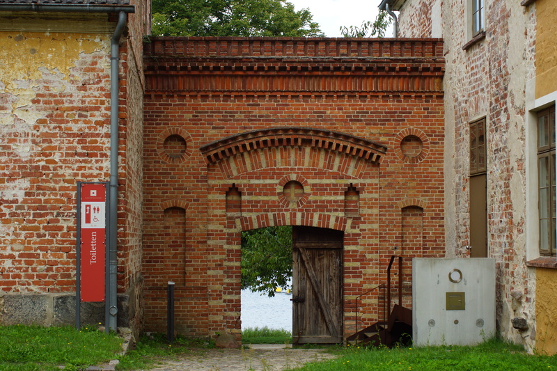 day, castle gate, stone, outdoors, the past, intake, history, Monastery, Old, entrance, architecture, arch, nature, Clinker, no people, Door, forward, arched