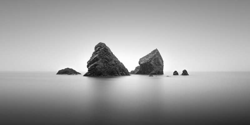 sea, monochrome, rocks, 720P, Brume, landscape, photography, nature