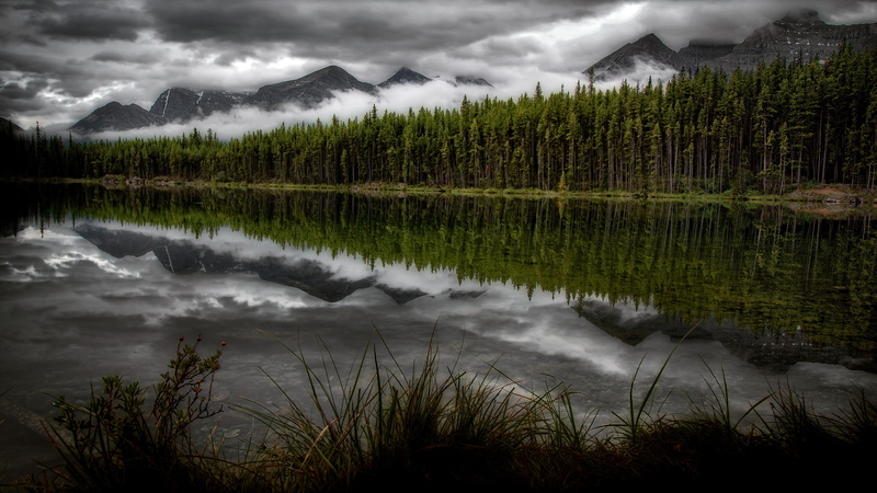 reflections, Herbert Lake, canada, 5K