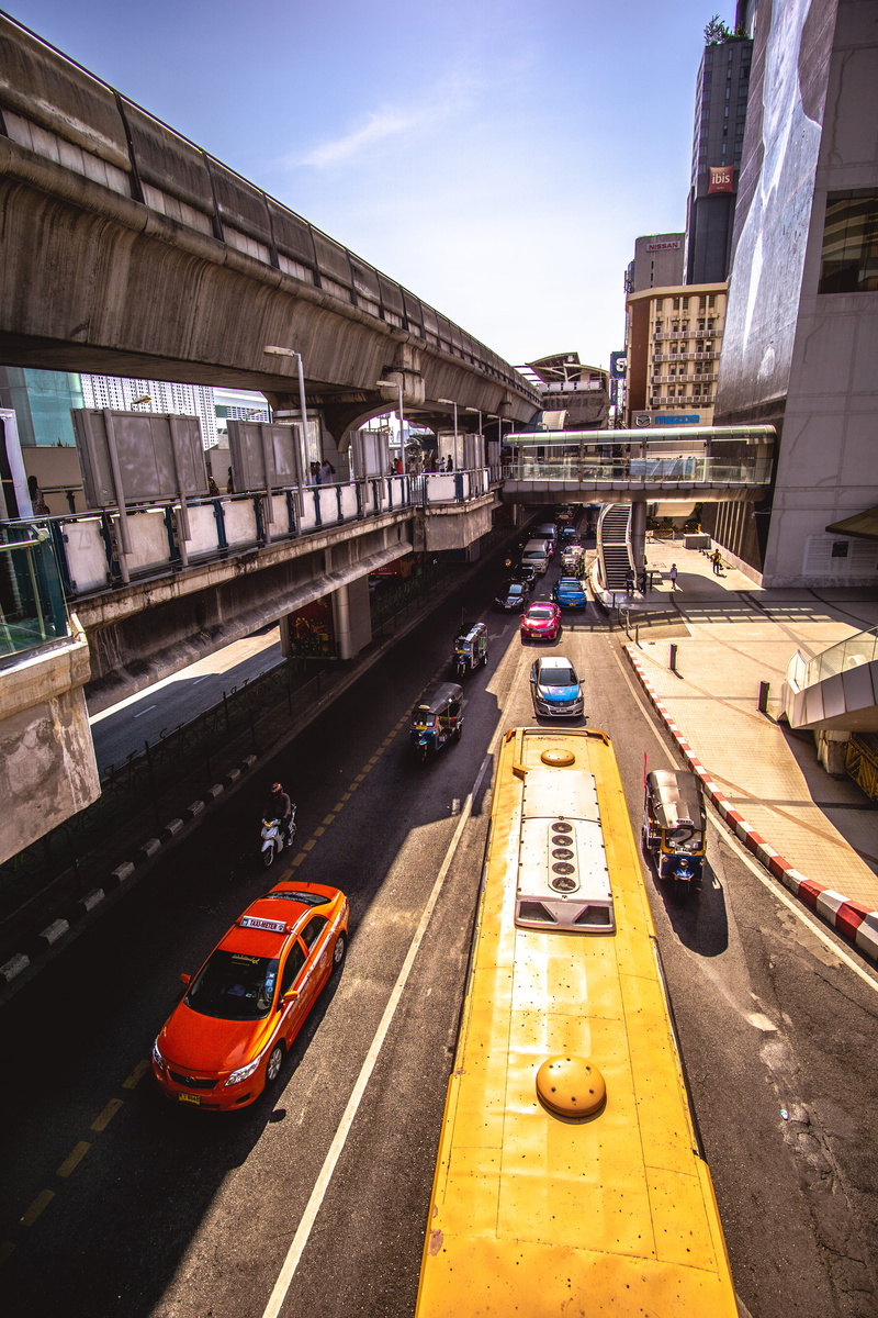 building exterior, day, mode of transportation, buildings, arial, sign, connection, photo, downtown, nature, traffic, business, 5K, symbol, car, vehicles