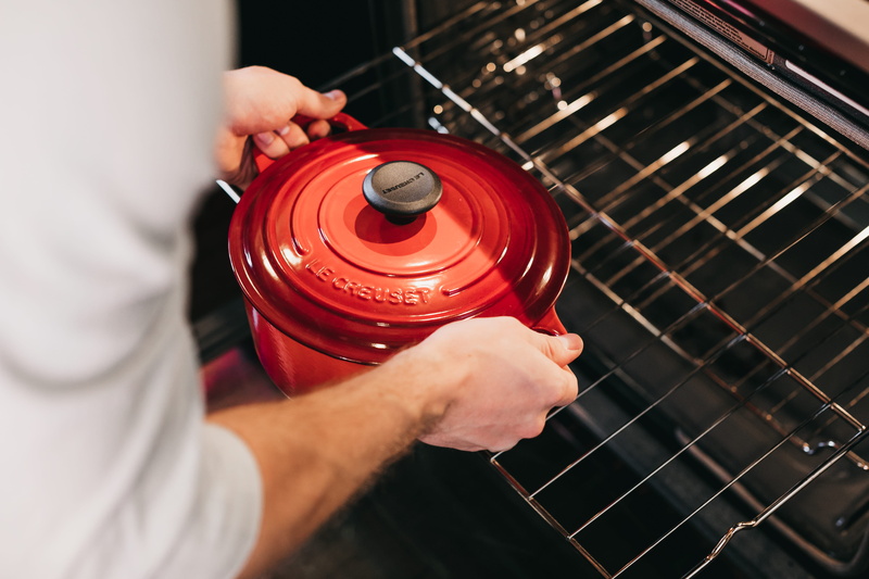 real people, human body part, meal, finger, chef, men, midsection, food, cookware, 4K, dutch oven, heat, confectionery, technology, human, occupation