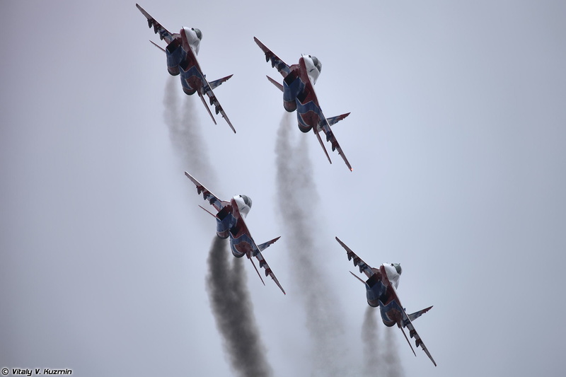 russia, vehicle, fighter, russian, demo, team, flights, kubinka, 29ub, aerobatics, 1080P, paralympic, red, jet, aircraft, torch, swifts, military, mig
