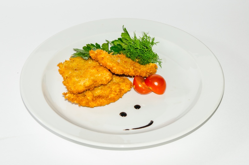 vegetable, food and drink, fried, no people, indoors, herb, shish kebab, meats, meat, plate, garnish, chicken, fried meat, 2K, wellbeing, healthy eating
