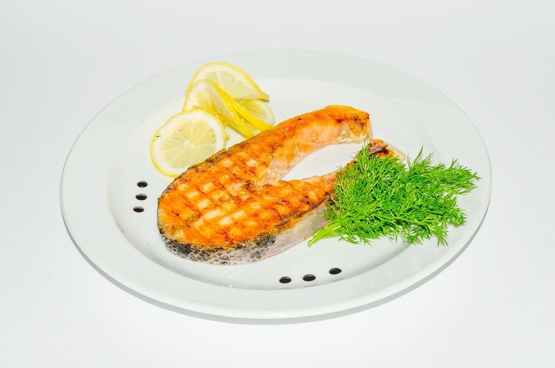 2K, studio shot, summer, herb, temptation, ready-to-eat, citrus fruit, ceramic, meal, chicken, on the nature, food, freshness, frying, white, close-up