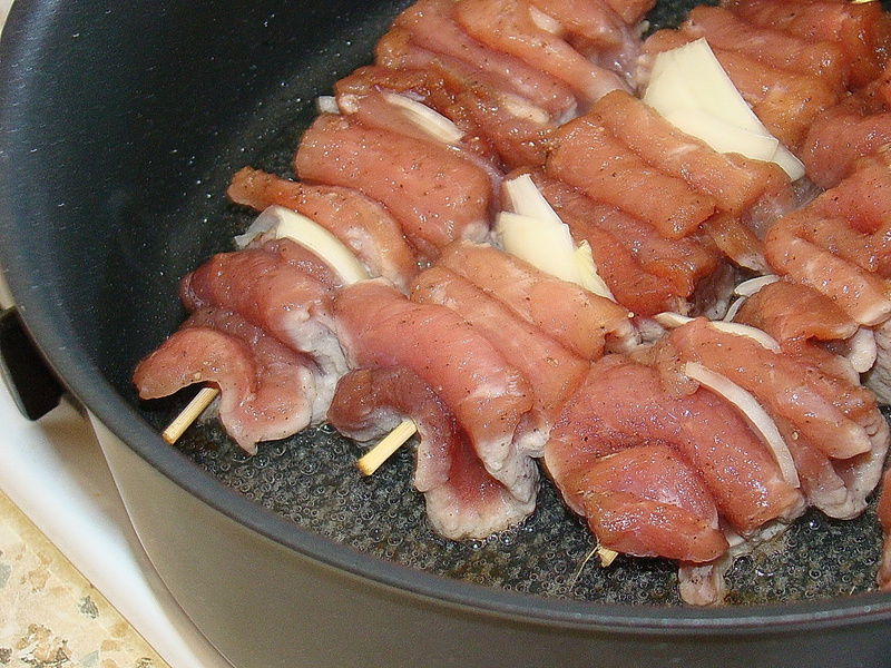 seafood, gourmet, healthy eating, freshness, shish kebab, cooking pan, indoors, temptation, high angle view, dinner, meat, frying pan, pan, preparing food