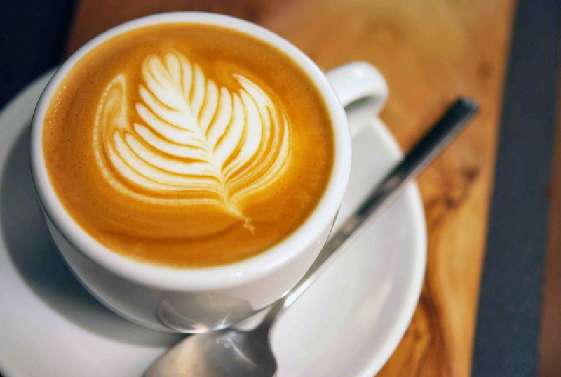 coffee, breakfast, saucer, coffee - drink, drink, latte, spoon, mug, frothy drink, refreshment, teaspoon, coffee images for desktop background, coffee cup