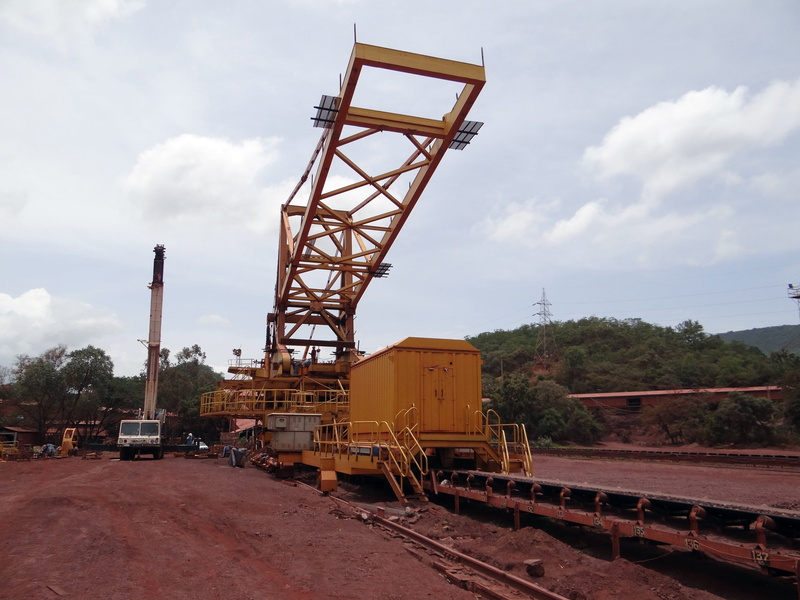 industry, track, rail transportation, outdoors, architecture, 2K, construction industry, sandur, tree, mineral, transportation, industrial, bellary, cloud - sky
