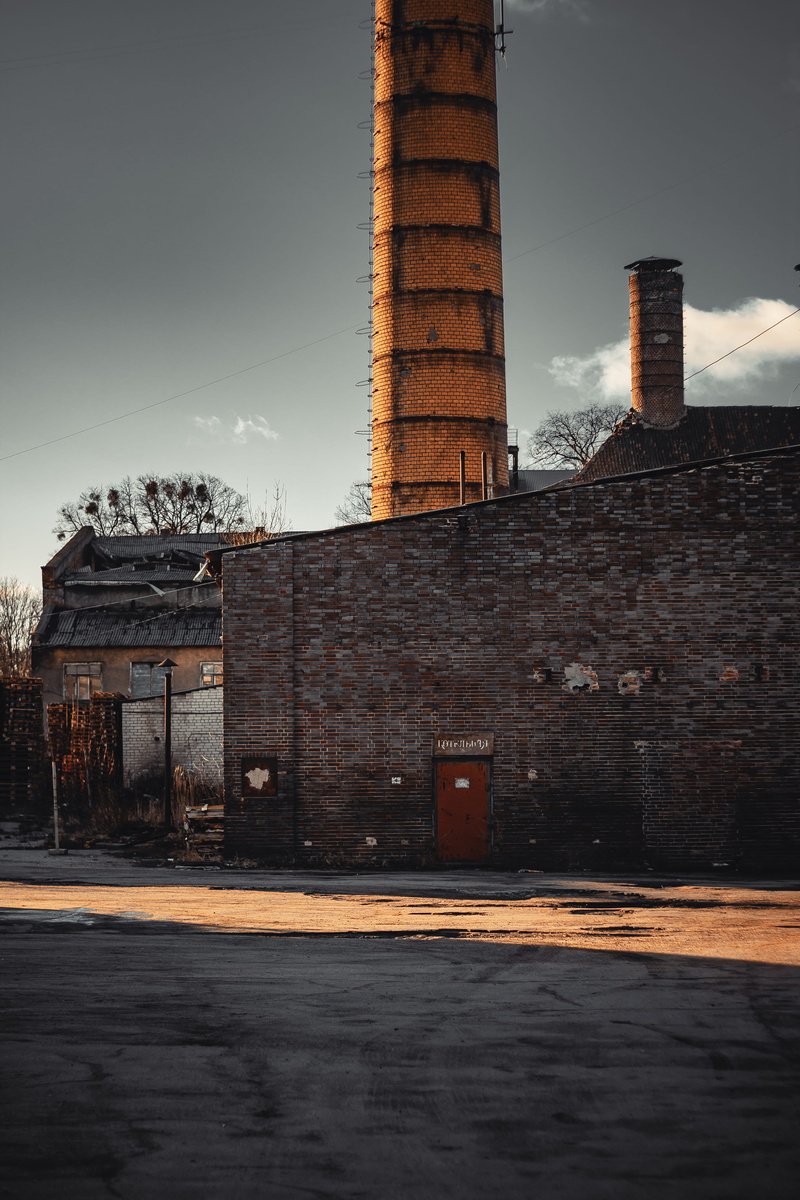 clouds, nature, power, building, 5K, tall - high, industry, building exterior, cloud - sky, exterior, sky, steel, old factory, day, metal, urban, architecture