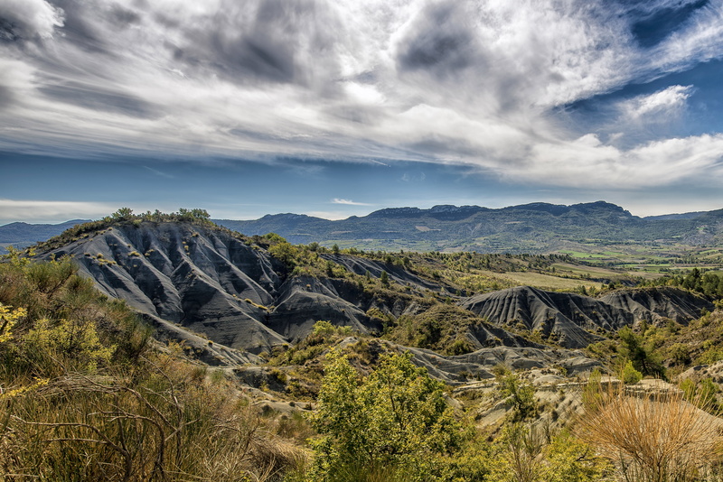 limestone, outdoors, cement, scenics, roche, surrounded, trees, nature, landscape, environment, plant, growth, gray, sky, arid climate, mountain, sedimentary