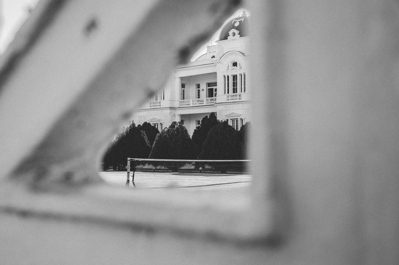 railing, rich, built structure, vacation, nature, villa, house, wall - building feature, no people, building, tennis, focus on background, architecture