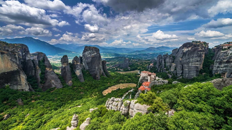 mountain, cloud - sky, green color, outdoors, meteora, roussanou, solid, architecture, rock - object, beauty in nature, 720P, plant, landscape, environment