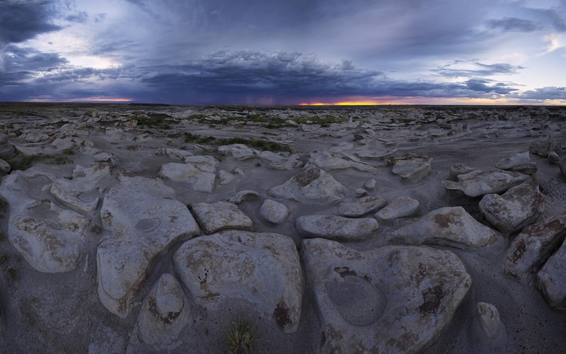 nature, 2K, beautiful, clouds, badlands, rock, deserts, 3d and abstract, formations, bisti, thunderstorm, horizon, storm