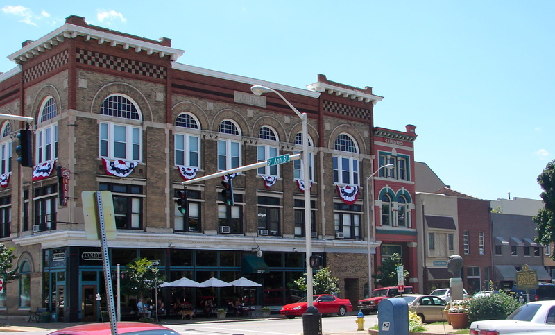 kentucky, uSA, owensboro, public domain, 1080P, arch, outdoors, district, building Exterior, sunlight, buildings, window, street, flag, Historic District