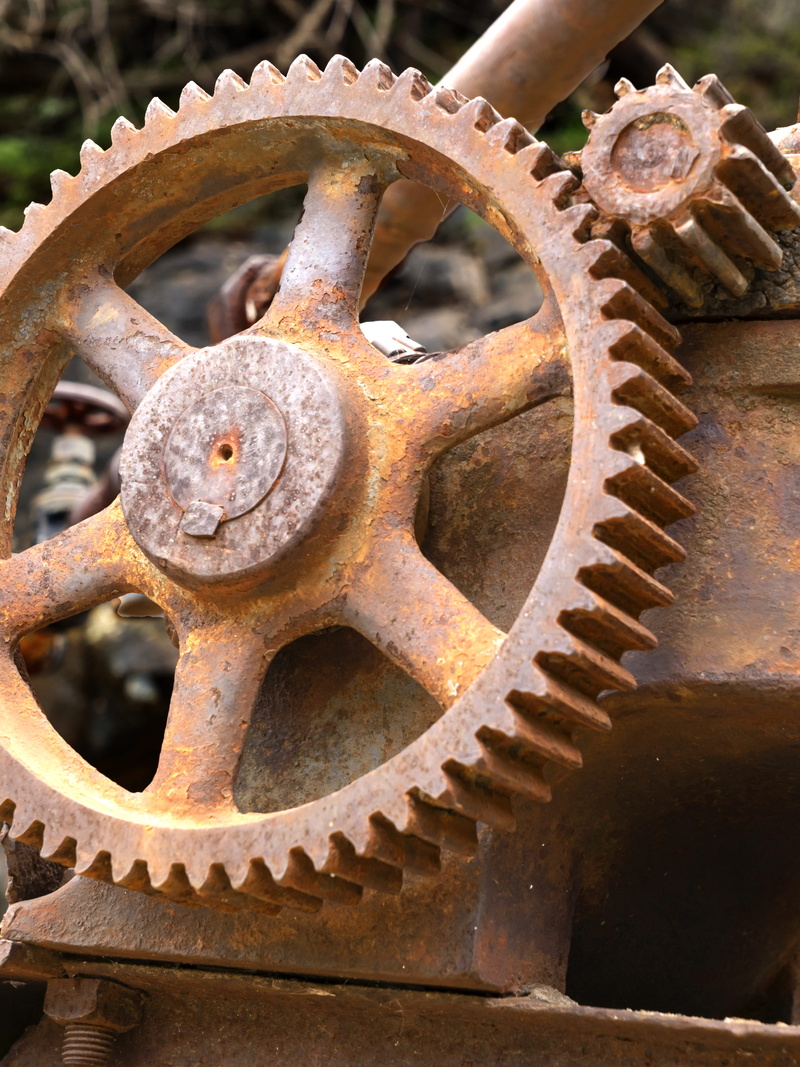 manufacturing equipment, technology, mica, metal, abandoned, iron - metal, machinery, gear, usa, arizona, no people, shape, circle, metal industry, 5K