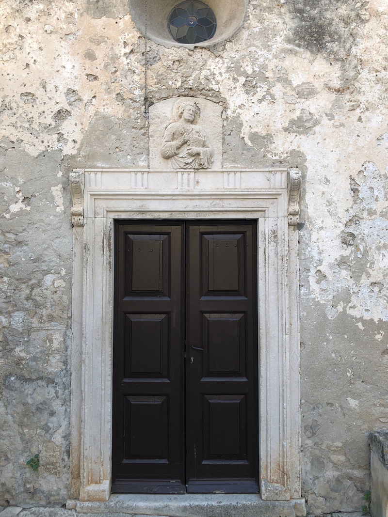 door, architecture, wood - material, old, building, closed, built structure, wall, croatia, 4K, ornate, safety, korčula, entrance, outdoors, no people