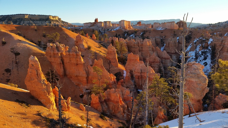 utah, idyllic, rock formation, solid, travel, rock, day, formation, tranquil scene, sunrise, non-urban scene, physical geography, travel destinations, queens garden