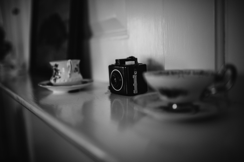 coffee cup, camera, food, old, coffee - drink, meal, crockery, selective focus, food and drink, no people, indoors, dish, saucer, tabletop, silhouette