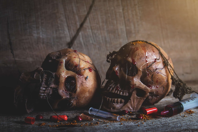 temptation, food, bloddy, no people, 2K, ready-to-eat, bitter, rotting, focus on foreground, freshness, still life, horror, indulgence, food and drink
