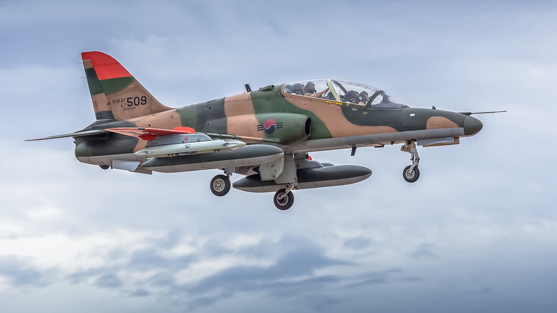 propeller, transportation, on the move, fighter Plane, side view, sky, freedom, air, mode of transportation, airshow, bae hawk mk 67, performance, low angle view