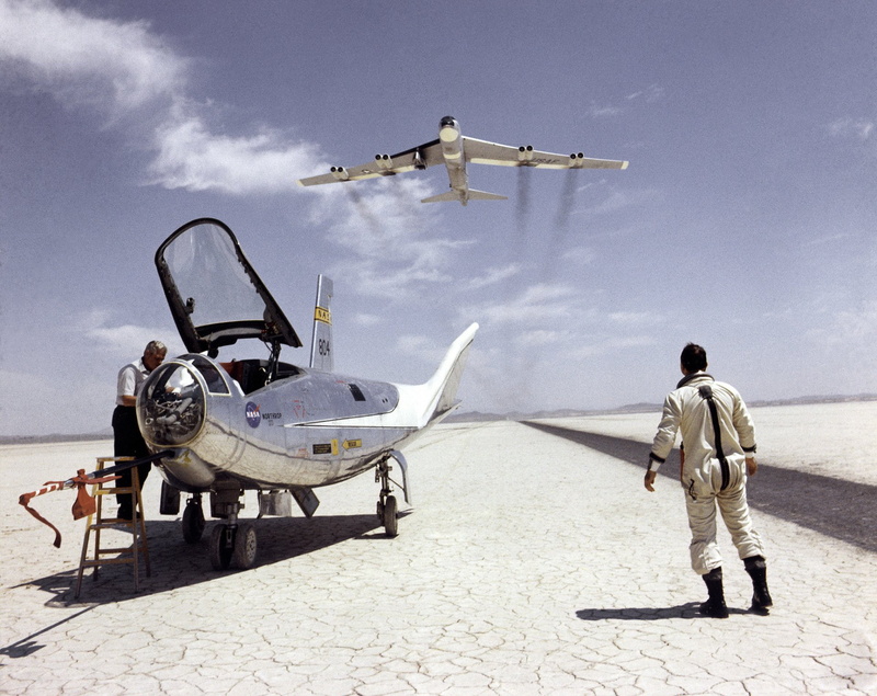 nature, airplane, military, Pilot, air vehicle, Man Made, aerospace industry, mode of transportation, sky, rear view, Northrop, full length, outdoors, 1080P