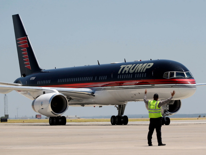 airplane, aircraft, stationary, airport runway, day, boeing, clear sky, transportation, travel, aeroplane, adult, sky, airport, nature, two people, people