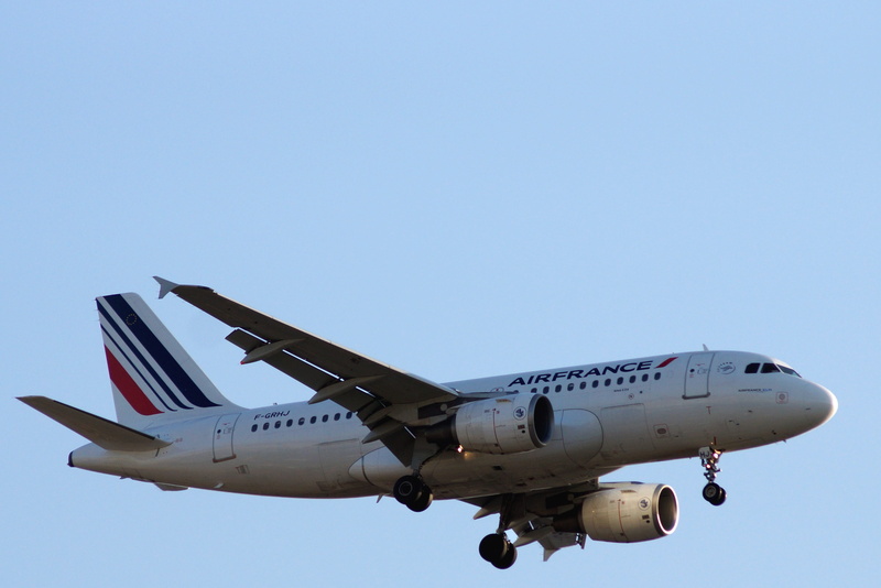 outdoors, 4K, air Vehicle, day, no people, clear sky, side view, copy space, aerospace Industry, airplane, passenger, af a319-111, air, propeller, travel