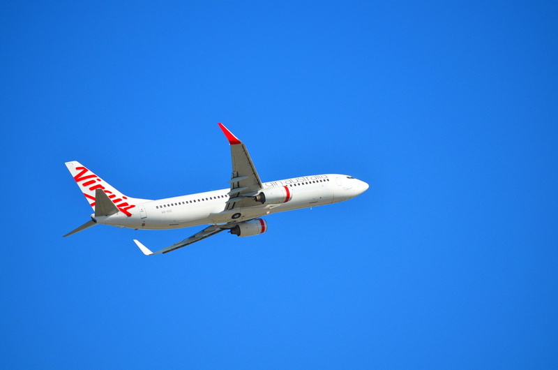 travel, white color, day, outdoors, sky, copy space, sunny, flying, nature, mid-air, Boeing, motion, blue, commercial airplane, transportation, no people