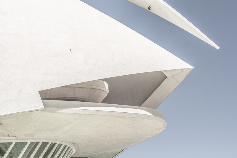travel, built structure, airplane, structure, no people, transportation, nature, sunlight, low angle view, architecture, copy space, building exterior