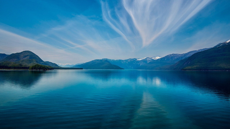tree, vacation, cloud - sky, tropical, beauty in nature, peace, heaven, lake, outdoor, cloud, season, weather, turquoise, scenery, air, sunny, sea, no people
