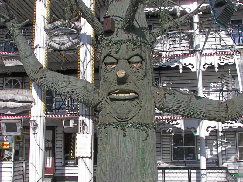 building, tolkien, architecture, statue, mythical creatures, metal, spirituality, built structure, tree, craft, representation, hamburg, 2K, waldschrat