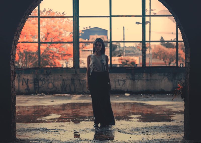 brazil, nature, young adult, real people, lake, colour, adult, livefolk, photo, beautiful woman, lifestyles, girl, image, window, women, hangar, folk, suburban