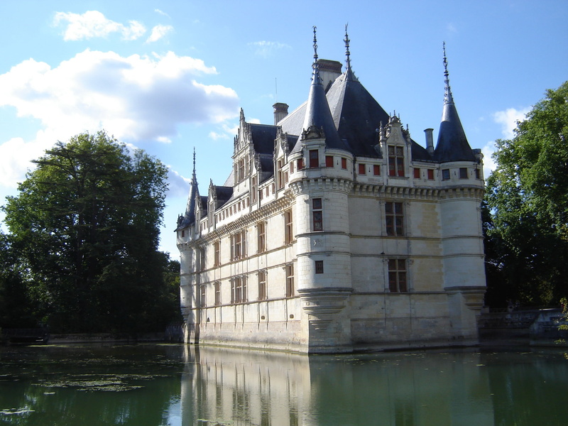 tree, river, cloud - sky, azay-le-rideau, day, nature, the past, lake, spire, sky, renaissance, no people, architecture, plant, building, châteaux de la loire