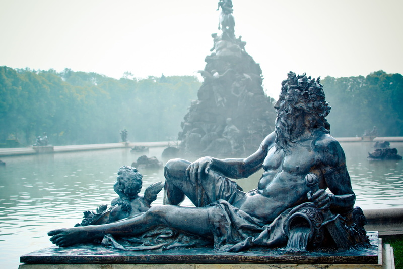 building, fog, fortuna fountain, haze, sculpture, representation, water, architecture, nature, human representation, the past, craft, outdoors, art and craft