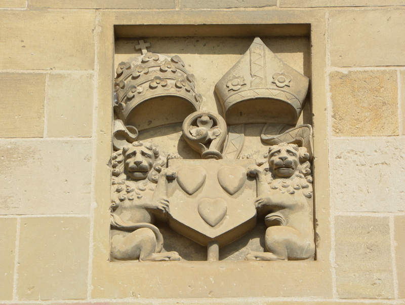 low angle view, craft, carving, building, carving - craft product, cut stones, creativity, wall cathedral, sculpture, no people, representation, bas relief