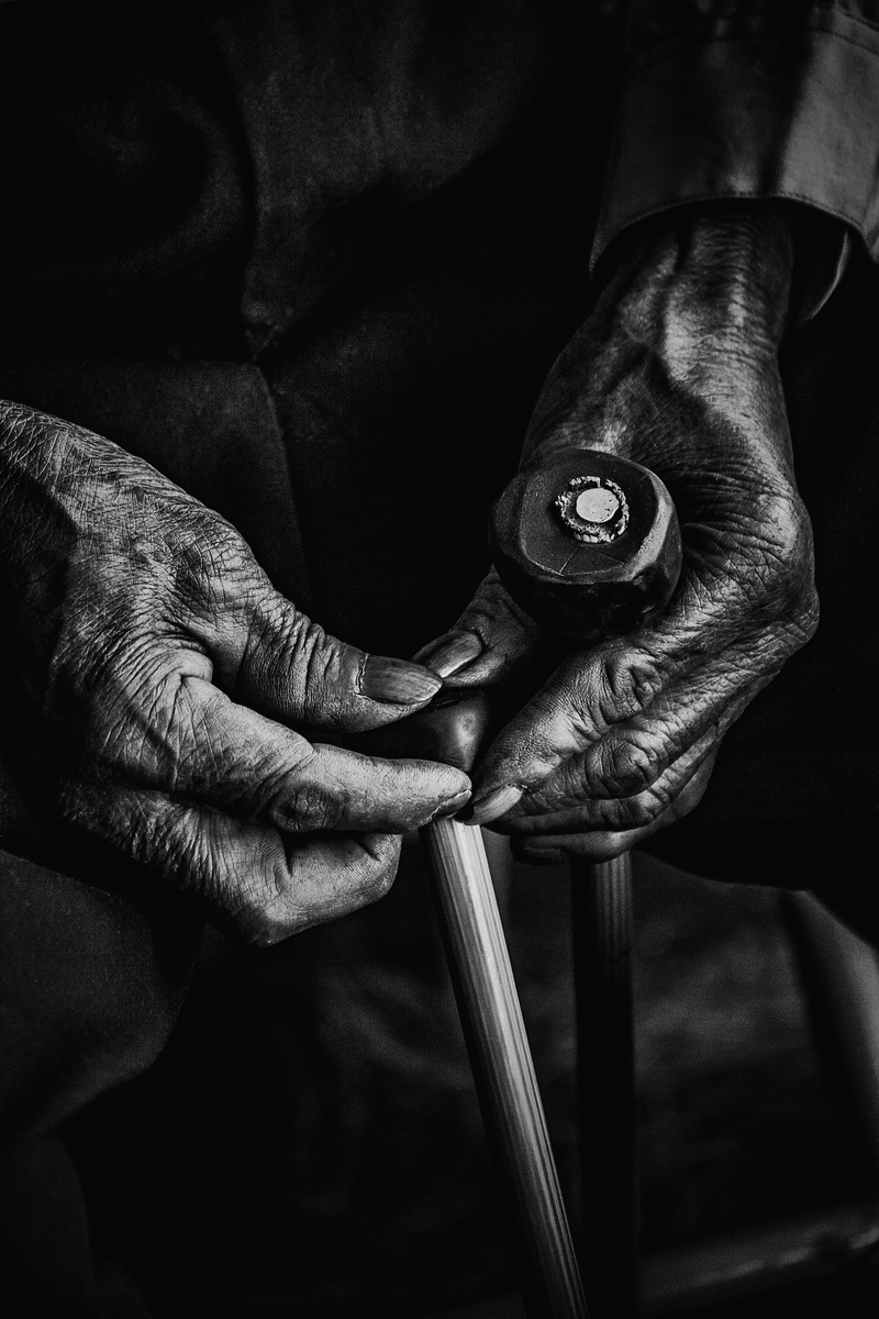 man, real people, vintage, lifestyles, grunge, indoors, 8K, skill, guatemala city, close-up, body part, occupation, men, antigua guatemala