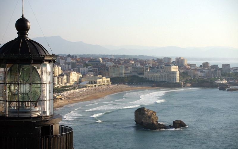 building, scenics, biarritz, travel, architecture, summer, cityscape, sea view, outdoors, sky, urban Skyline, town, building Exterior, clear sky, coastline