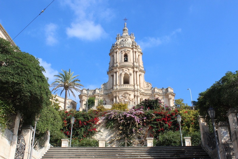 sicily, history, low angle view, blue, 5K, travel destinations, outdoors, plant, building, the cathedral of san giorgio, architecture, building exterior